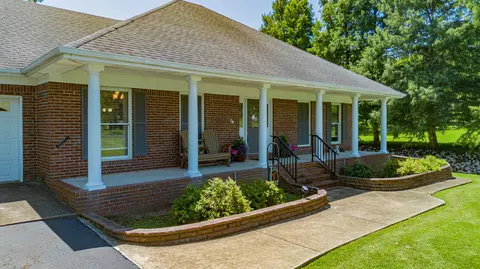 Exterior - 446 Carson Way, Paducah, KY 42003 photo 3 of 7