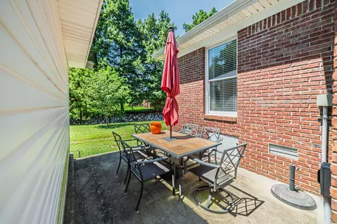 Exterior - 446 Carson Way, Paducah, KY 42003 photo 5 of 7