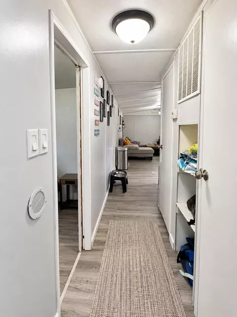 Entry Way - 95 Eagle Rise Dr, Nancy, KY 42544 photo 1 of 1