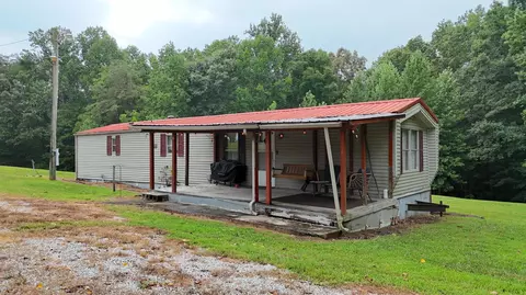 Exterior - 95 Eagle Rise Dr, Nancy, KY 42544 photo 5 of 6