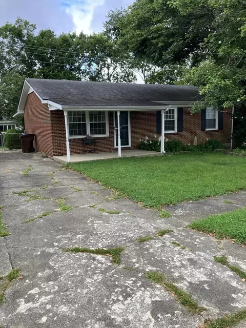 119 Rolling Acres Dr, Nicholasville, KY 40356