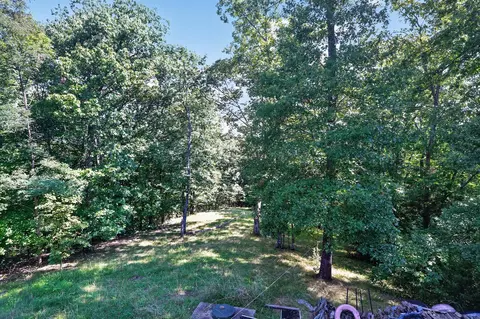 Exterior - 2950 Stringtown Rd, Corinth, KY 41010 photo 6 of 10