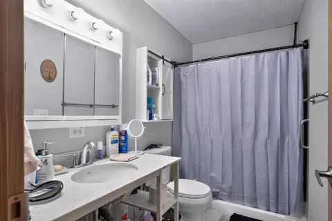 Bath - 2950 Stringtown Rd, Corinth, KY 41010 photo 3 of 3