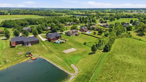 View/Area - 122 Squires Pointe Rd, Paris, KY 40361 photo 8 of 10