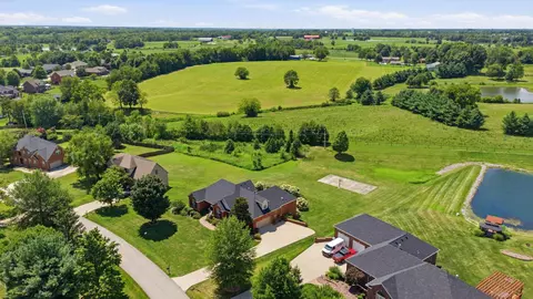 View/Area - 122 Squires Pointe Rd, Paris, KY 40361 photo 7 of 10