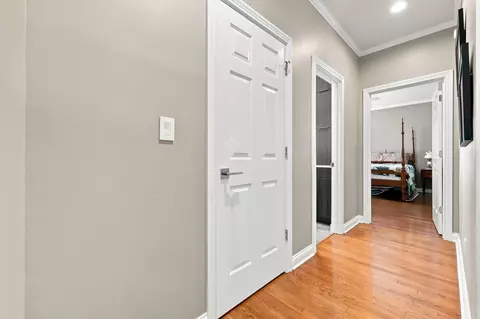 Entry Way - 122 Squires Pointe Rd, Paris, KY 40361 photo 4 of 11