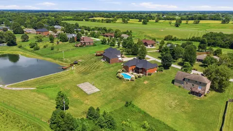 View/Area - 122 Squires Pointe Rd, Paris, KY 40361 photo 4 of 10
