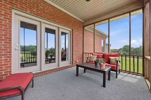 Exterior - 122 Squires Pointe Rd, Paris, KY 40361 photo 9 of 28