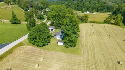 964 Campton-baptist Rd, Campton, KY 41301 photo 13