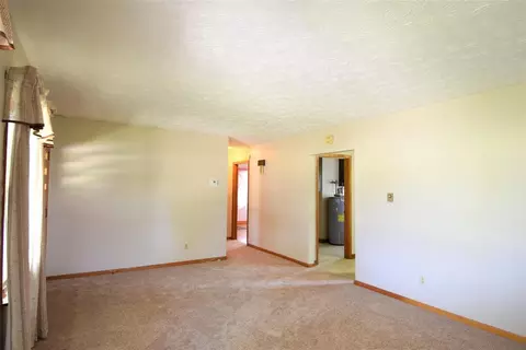Living - 1985 Sharkey Rd, Morehead, KY 40351 photo 2 of 2