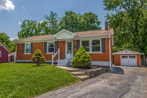 2129 Palms Dr, Lexington, KY 40504