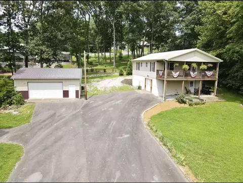 785 Rockcastle Lakeshore Dr, Cadiz, KY 42211