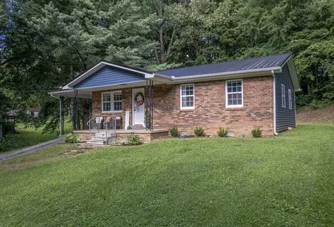 52 Homestead Ln, London, KY 40741