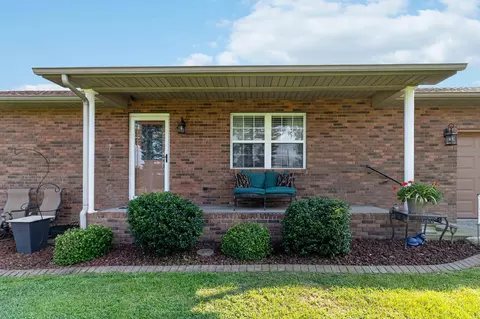 Exterior - 67 Johnson Ln, Corbin, KY 40701 photo 5 of 14