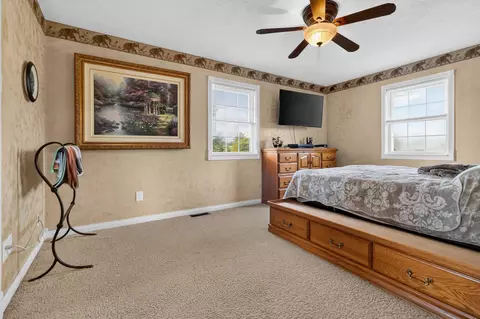 Bedroom - 67 Johnson Ln, Corbin, KY 40701 photo 1 of 9