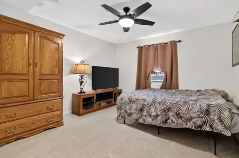 Bedroom - 67 Johnson Ln, Corbin, KY 40701 photo 6 of 9