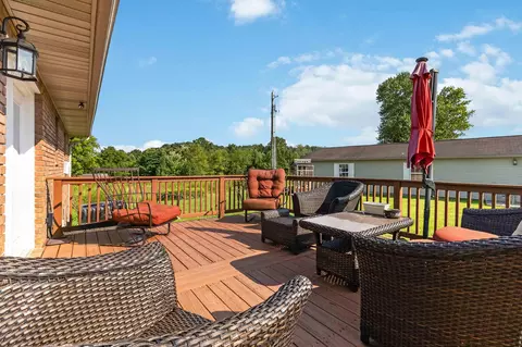 Exterior - 67 Johnson Ln, Corbin, KY 40701 photo 7 of 14
