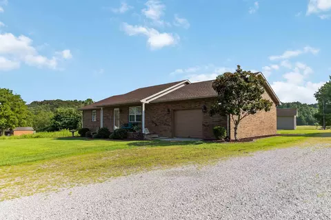 Exterior - 67 Johnson Ln, Corbin, KY 40701 photo 4 of 14