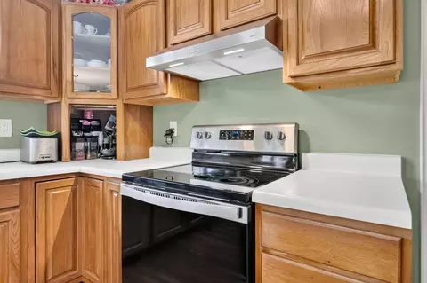 Kitchen - 67 Johnson Ln, Corbin, KY 40701 photo 6 of 6
