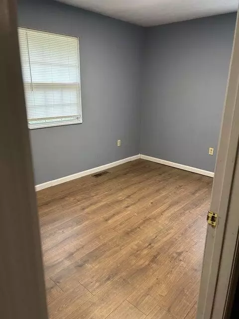 Bedroom - 39 Dustin Ln, Eubank, KY 42567 photo 5 of 5