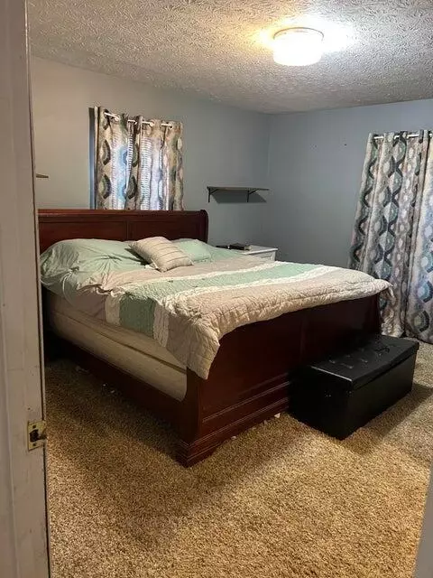Bedroom - 39 Dustin Ln, Eubank, KY 42567 photo 2 of 5