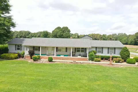 6035 Cunningham Rd, West Paducah, KY 42086