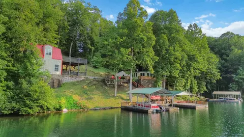 188 Lake Shore Dr, London, KY 40741