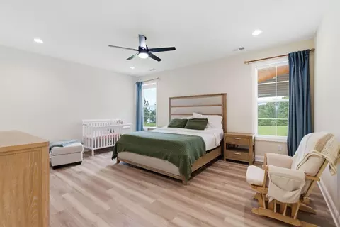 Bedroom - 181 Crossing View Dr, Berea, KY 40403 photo 1 of 3