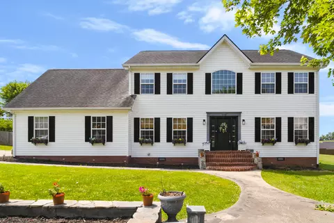 41 Lakeside Dr, London, KY 40741