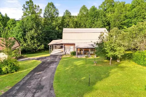 Exterior - 520 Singing Hills Rd, Corbin, KY 40701 photo 14 of 15