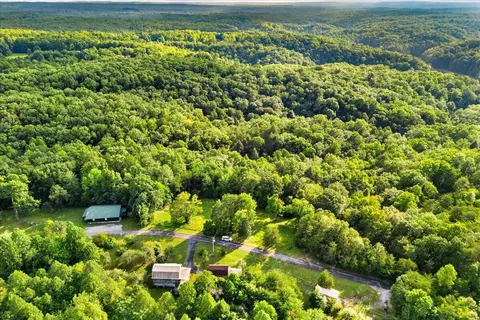 View/Area - 520 Singing Hills Rd, Corbin, KY 40701 photo 4 of 6