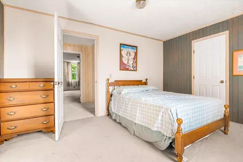 Bedroom - 520 Singing Hills Rd, Corbin, KY 40701 photo 4 of 6