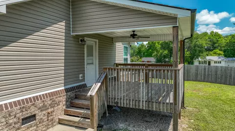 Exterior - 103 Davis St, Berea, KY 40403 photo 10 of 12