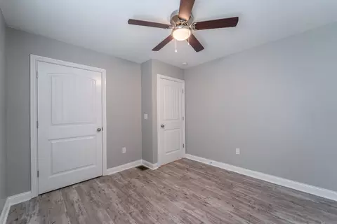 Bedroom - 103 Davis St, Berea, KY 40403 photo 3 of 7