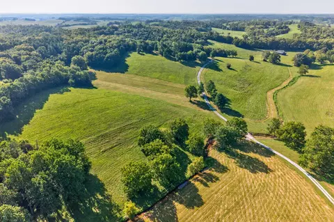 View/Area - 620 Stone Rd, Paris, KY 40361 photo 2 of 20