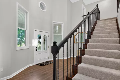Entry Way - 620 Stone Rd, Paris, KY 40361 photo 1 of 16