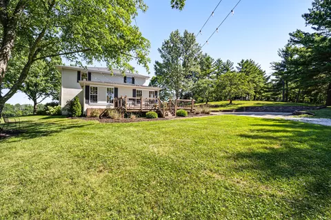 Exterior - 620 Stone Rd, Paris, KY 40361 photo 21 of 30