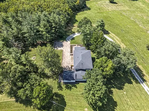 View/Area - 620 Stone Rd, Paris, KY 40361 photo 7 of 20
