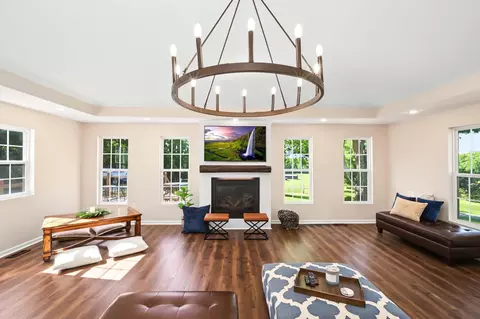 Living - 620 Stone Rd, Paris, KY 40361 photo 2 of 7