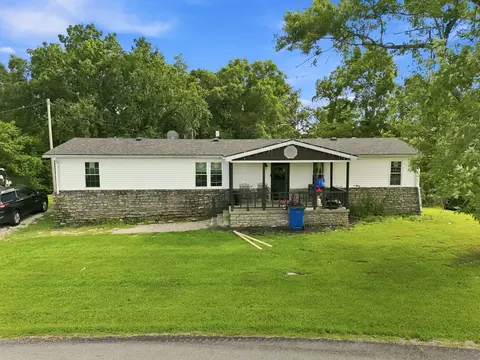 1321 Kays Rd, Lawrenceburg, KY 40342