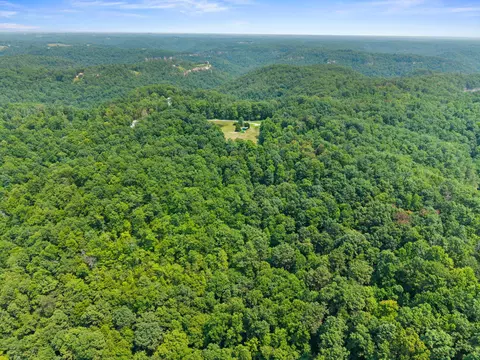 lot85 31 Pinecrest Dr, Frenchburg, KY 40322
