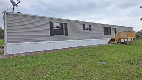 Exterior - 64 Longfield Trl, Nancy, KY 42544 photo 3 of 4