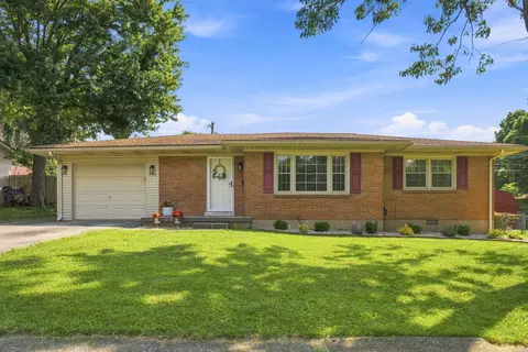 1288 Cherbourg Rd, Lexington, KY 40504