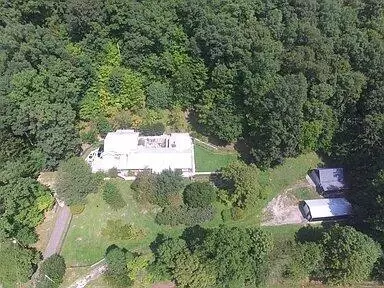 Other - 604 Us 421, Mckee, KY 40447 photo 3 of 15