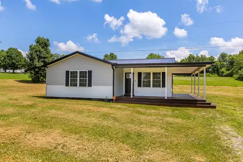 3886 N Stepstone Rd, Owingsville, KY 40360
