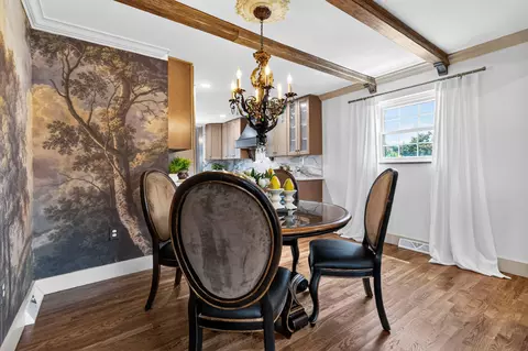 Dining - 307 Ford St, Corbin, KY 40701 photo 1 of 5