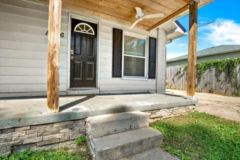 Exterior - 1406 Spruce St, Corbin, KY 40701 photo 4 of 9