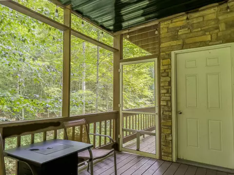 Exterior - 253 Stoneybrook Rd, Burnside, KY 42519 photo 7 of 16