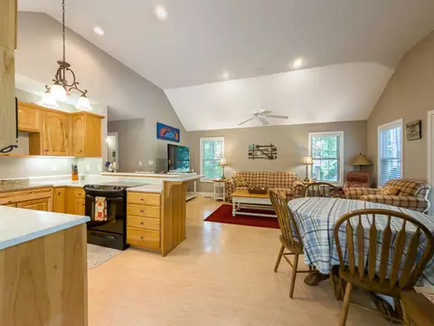 Kitchen - 253 Stoneybrook Rd, Burnside, KY 42519 photo 3 of 3