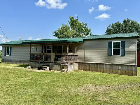 517 Kelsey Rd, Monticello, KY 42633